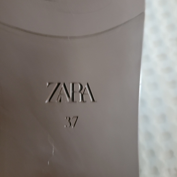 ZARA Tasseled Moccasins - Picture 5 of 6